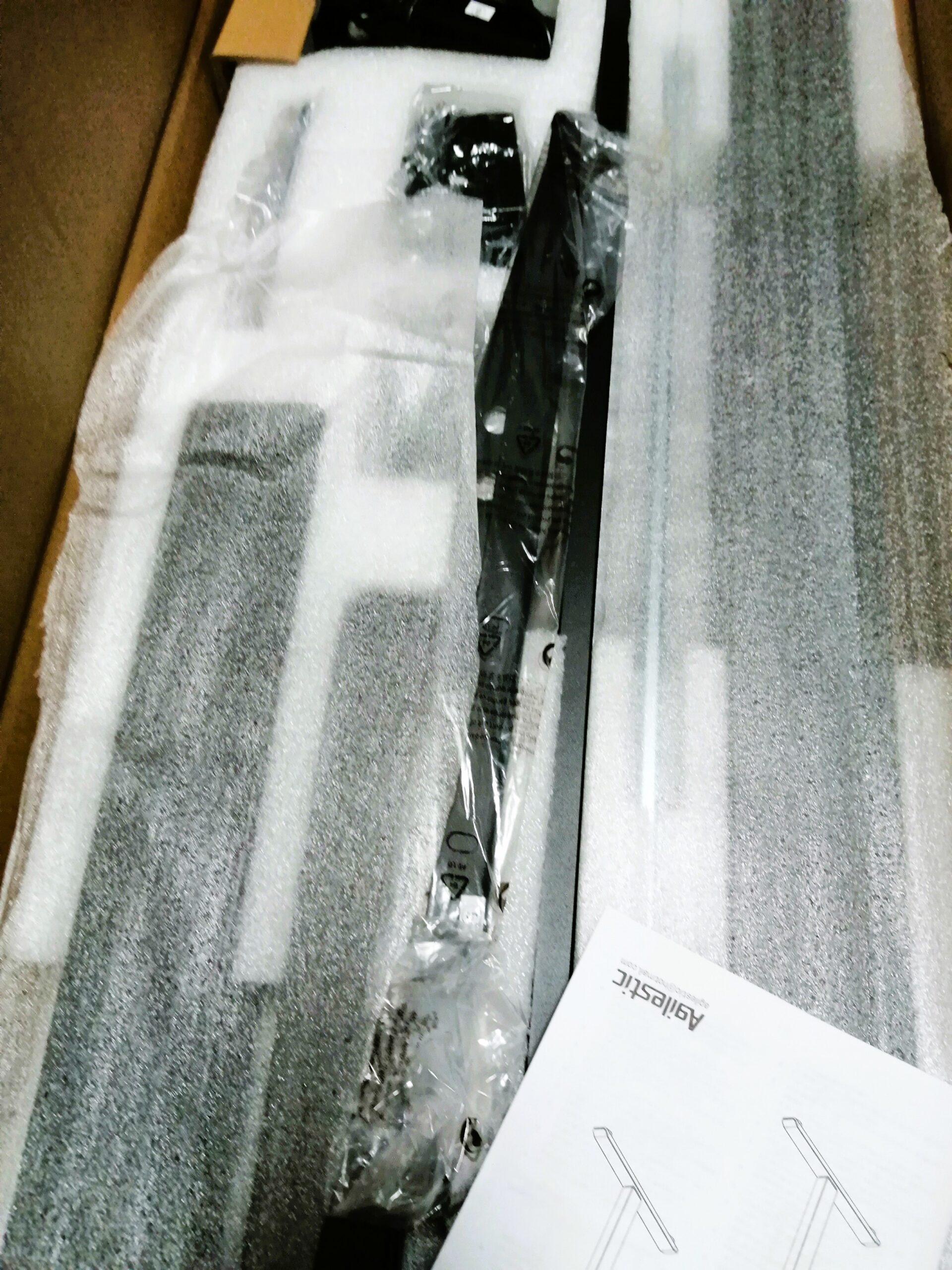 Unityj Uk Computers Agilestic Electric Standing Desk, 100 X 60 Cm Black 2 2456 Unityj Uk Computers Agilestic Electric Standing Desk, 100 X 60 Cm Black 2 2456